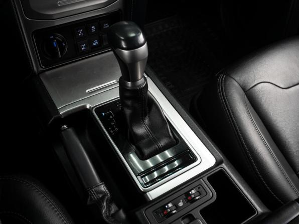 Toyota Land Cruiser Prado 150 Series Рестайлинг 2 с пробегом 2019 года, цена 5 189 000 рублей, 116427 км, внедорожник, Автокод Объявления