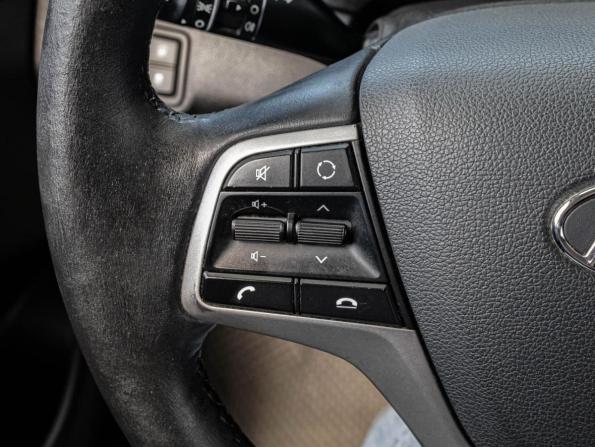 Hyundai Solaris II с пробегом 2019 года, цена 1 499 000 рублей, 127833 км, седан, Автокод Объявления