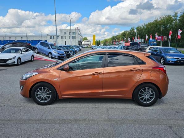 Hyundai i30 II Рестайлинг с пробегом 2015 года, цена 1 299 995 рублей, 90500 км, хэтчбек, Автокод Объявления