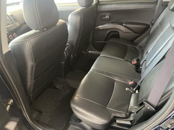 Mitsubishi Outlander II Рестайлинг с пробегом 2011 года, цена 1 046 500 рублей, 200306 км, внедорожник, Автокод Объявления