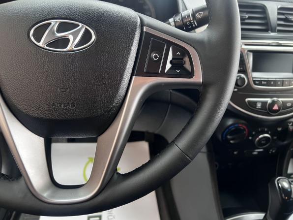 Hyundai Solaris I Рестайлинг с пробегом 2014 года, цена 945 000 рублей, 131849 км, седан, Автокод Объявления