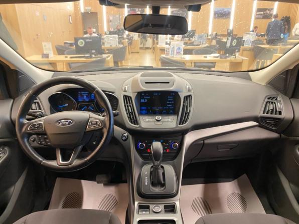 Ford Kuga II Рестайлинг с пробегом 2018 года, цена 1 228 000 рублей, 265000 км, внедорожник, Автокод Объявления