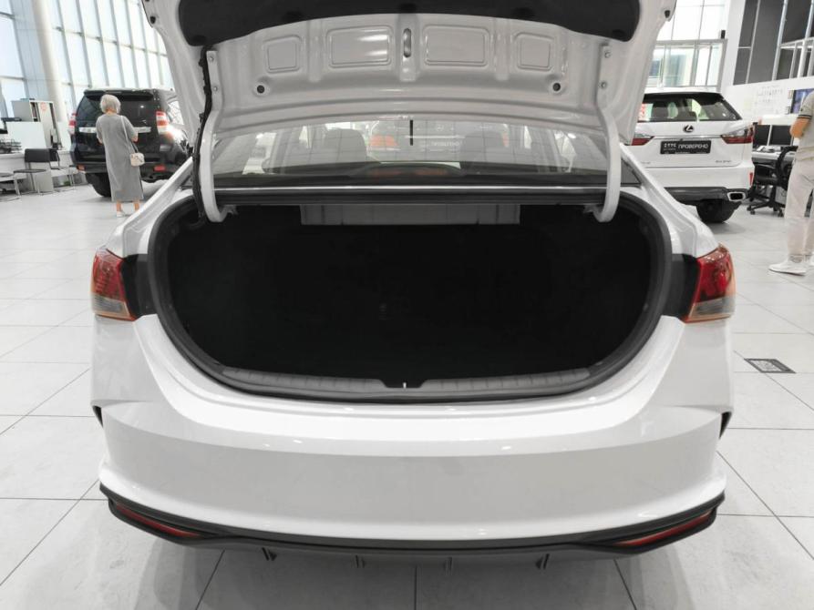 Hyundai Solaris II Рестайлинг Казань  - изображение 12