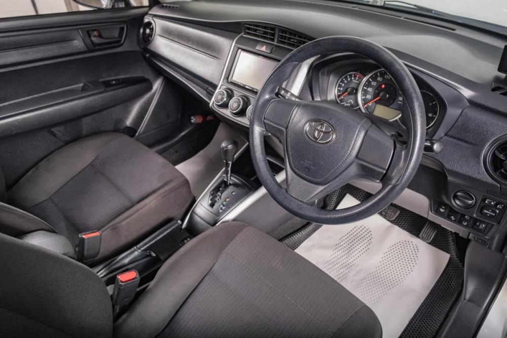 Toyota Corolla XI (E160 E170) Рестайлинг 2 Томск  - изображение 9