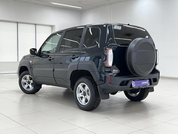 Lada (ВАЗ) Niva с пробегом 2024 года, цена 1 235 000 рублей, 28636 км, внедорожник, Автокод Объявления