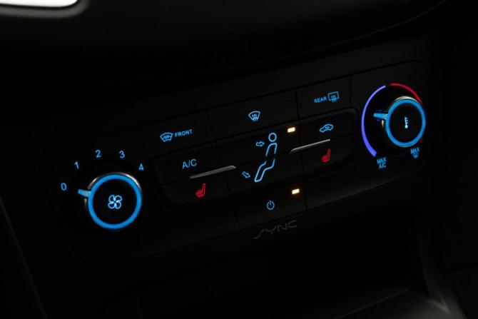 Ford Focus III Рестайлинг с пробегом 2018 года, цена 1 250 000 рублей, 94153 км, хэтчбек, Автокод Объявления