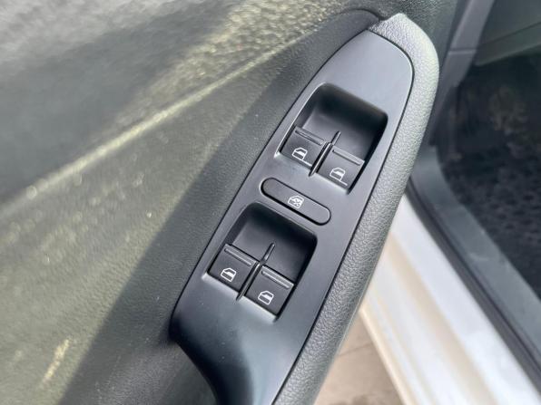 Volkswagen Jetta VI с пробегом 2015 года, цена 1 170 000 рублей, 191436 км, седан, Автокод Объявления