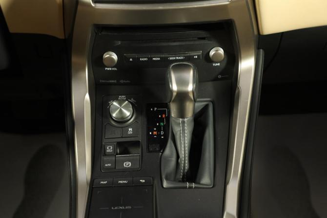 Lexus NX I с пробегом 2019 года, цена 3 199 000 рублей, 67100 км, внедорожник, Автокод Объявления
