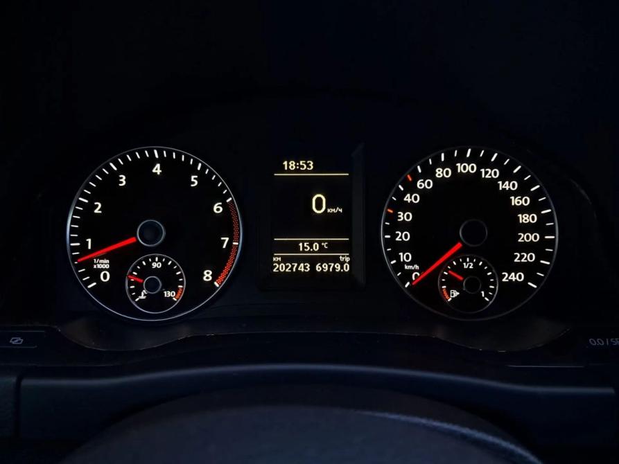 Volkswagen Golf Plus II Санкт-Петербург  - изображение 12