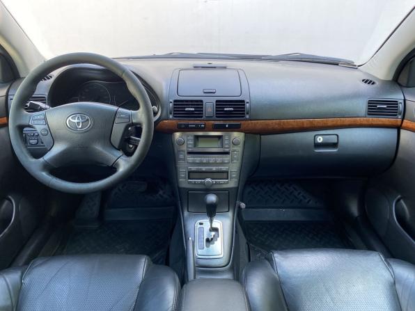 Toyota Avensis II Рестайлинг с пробегом 2006 года, цена 680 000 рублей, 334465 км, седан, Автокод Объявления