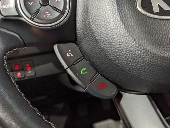 Kia Soul II Рестайлинг с пробегом 2019 года, цена 1 499 000 рублей, 50600 км, хэтчбек, Автокод Объявления