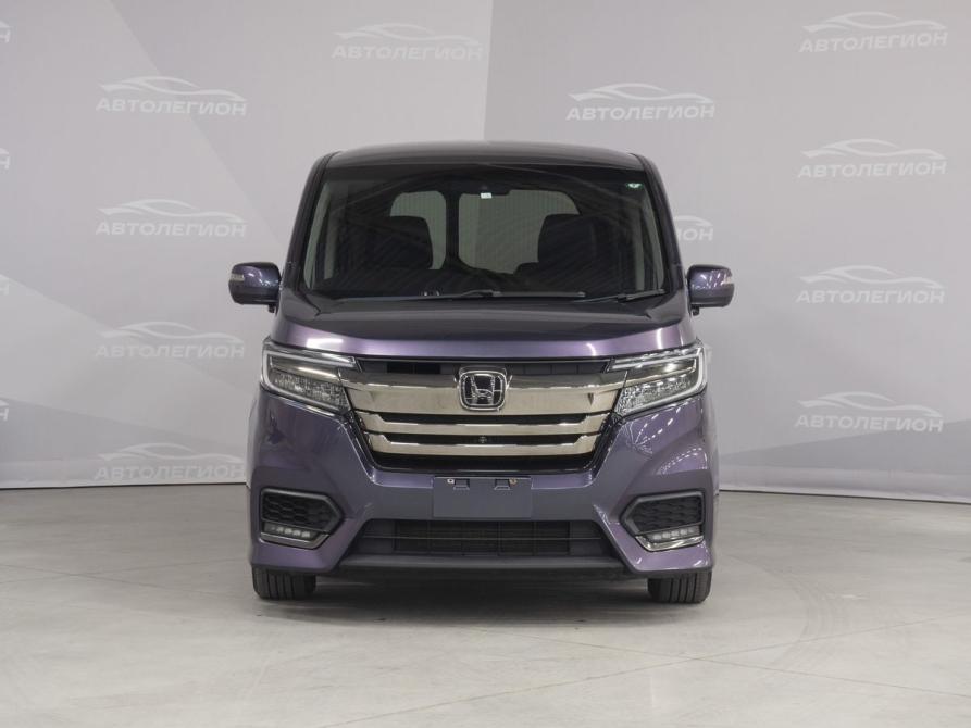 Honda Stepwgn V Рестайлинг Новосибирск  - изображение 3