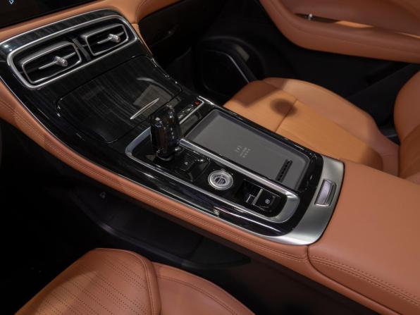 Geely Atlas II с пробегом 2026 года, цена 3 300 000 рублей, 11 км, внедорожник, Автокод Объявления