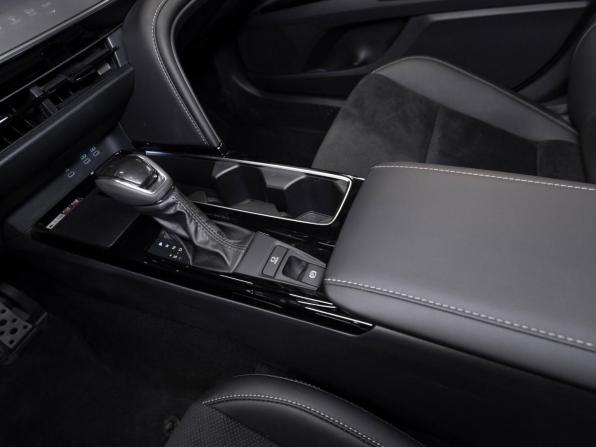 Toyota Camry IX (XV80) China Market с пробегом 2026 года, цена 4 400 000 рублей, 50 км, седан, Автокод Объявления