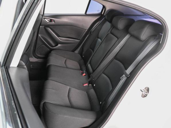 Mazda 3 III (BM) с пробегом 2014 года, цена 1 359 000 рублей, 112429 км, седан, Автокод Объявления