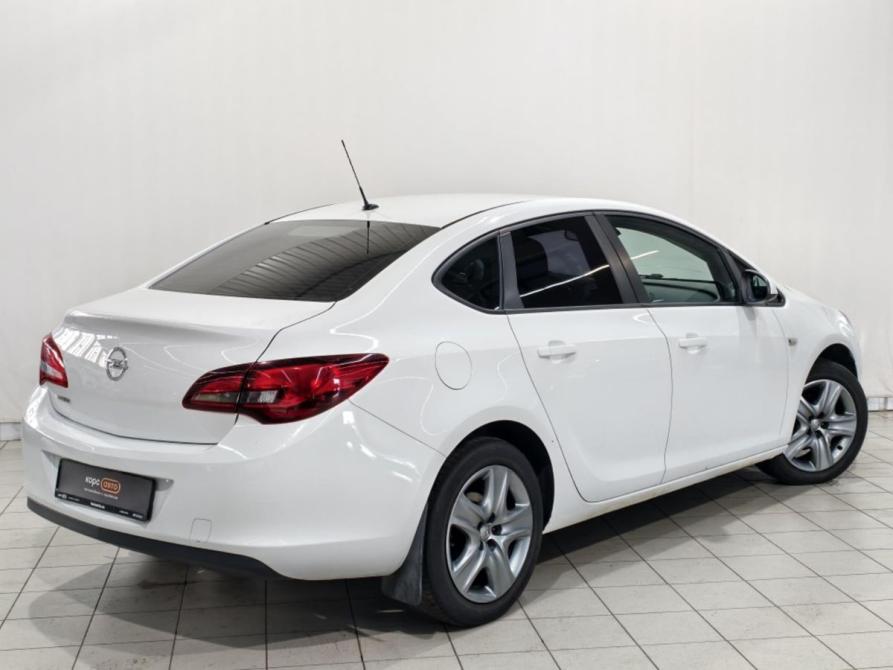 Opel Astra J Рестайлинг Курск  - изображение 3