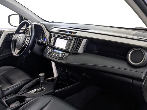 Toyota RAV4 IV (XA40) с пробегом 2014 года, цена 1 725 000 рублей, 205341 км, внедорожник, Автокод Объявления