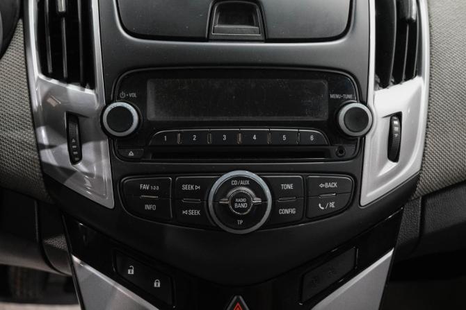 Chevrolet Cruze I Рестайлинг с пробегом 2013 года, цена 699 000 рублей, 245000 км, универсал, Автокод Объявления