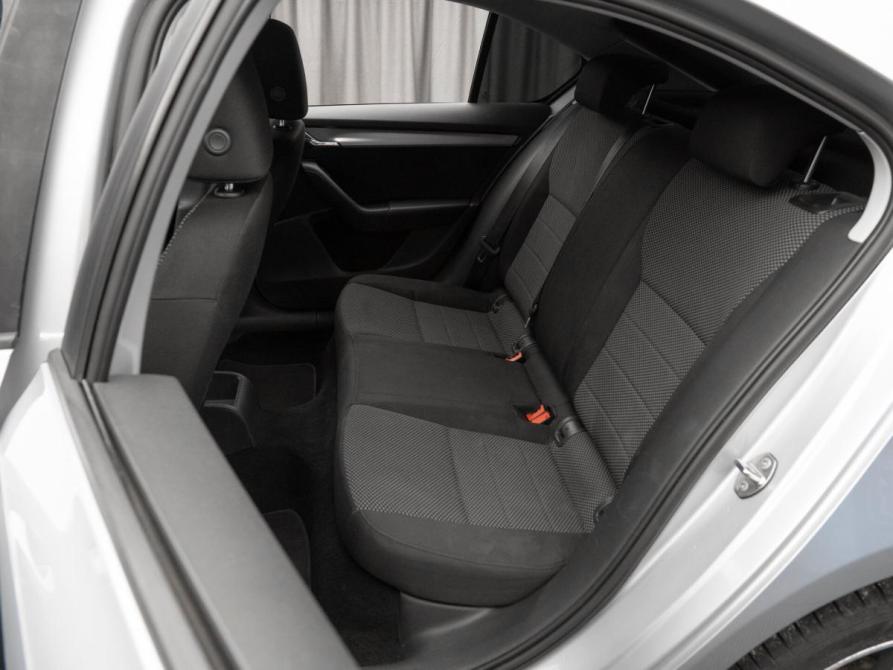 Skoda Octavia III (A7) Москва  - изображение 12