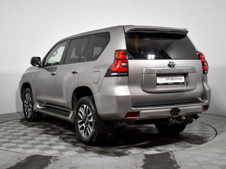 Toyota Land Cruiser Prado 150 Series Рестайлинг 3 Санкт-Петербург  - изображение 8
