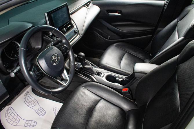 Toyota Corolla XII (E210) с пробегом 2020 года, цена 1 999 000 рублей, 61500 км, седан, Автокод Объявления