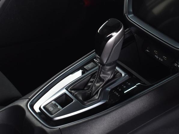 Subaru Levorg II с пробегом 2021 года, цена 2 174 995 рублей, 140000 км, универсал, Автокод Объявления