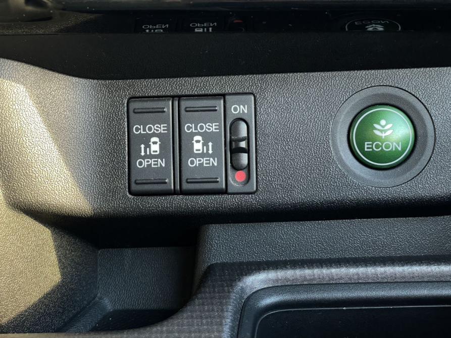 Honda Stepwgn V Рестайлинг Екатеринбург  - изображение 18