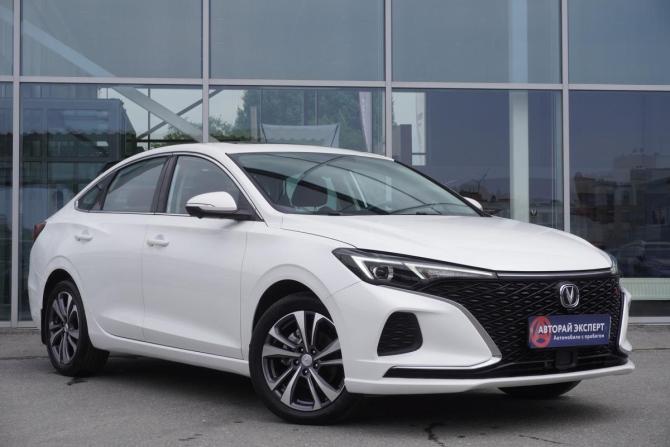 Changan Eado Plus с пробегом 2023 года, цена 1 750 000 рублей, 8390 км, седан, Автокод Объявления