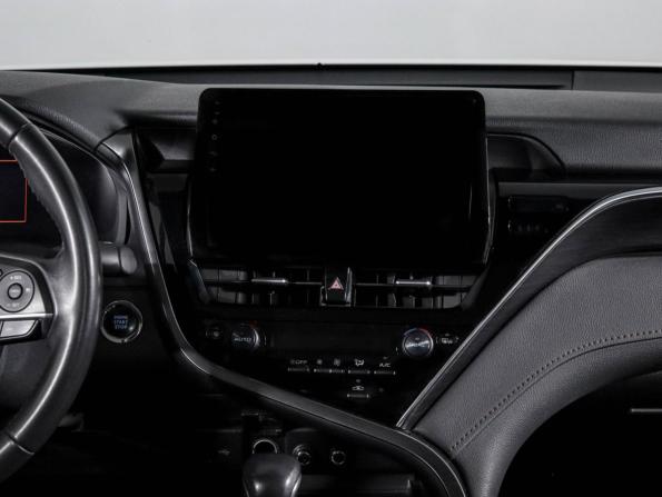 Toyota Camry VIII (XV70) Рестайлинг с пробегом 2022 года, цена 3 200 000 рублей, 98000 км, седан, Автокод Объявления