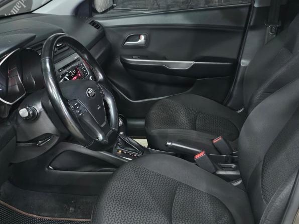 Kia Rio III Рестайлинг с пробегом 2016 года, цена 975 000 рублей, 133000 км, седан, Автокод Объявления