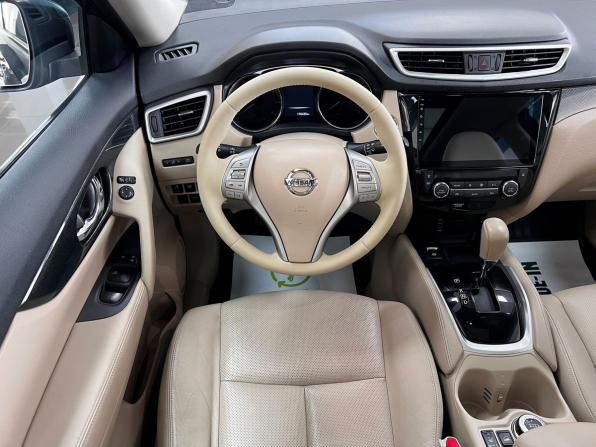 Nissan X-Trail III с пробегом 2015 года, цена 1 845 000 рублей, 178488 км, внедорожник, Автокод Объявления