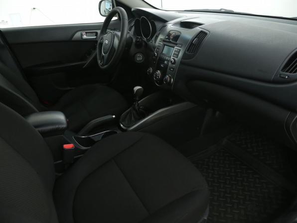Kia Cerato II с пробегом 2011 года, цена 618 000 рублей, 193700 км, седан, Автокод Объявления