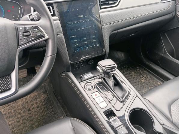 JAC J7 I с пробегом 2023 года, цена 1 099 000 рублей, 41000 км, лифтбек, Автокод Объявления