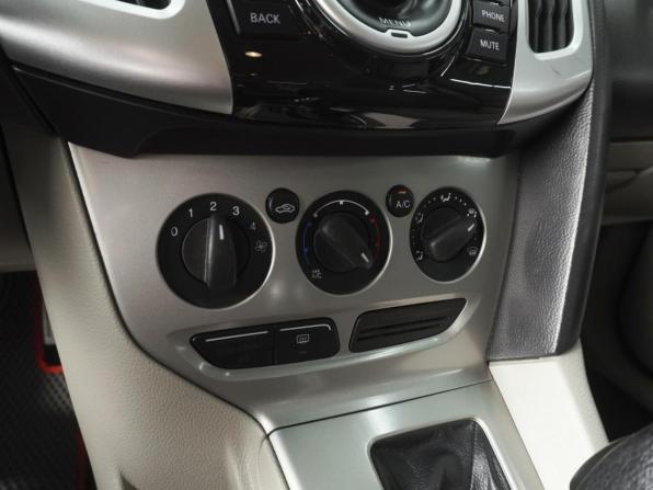 Ford Focus III с пробегом 2012 года, цена 999 000 рублей, 207924 км, седан, Автокод Объявления