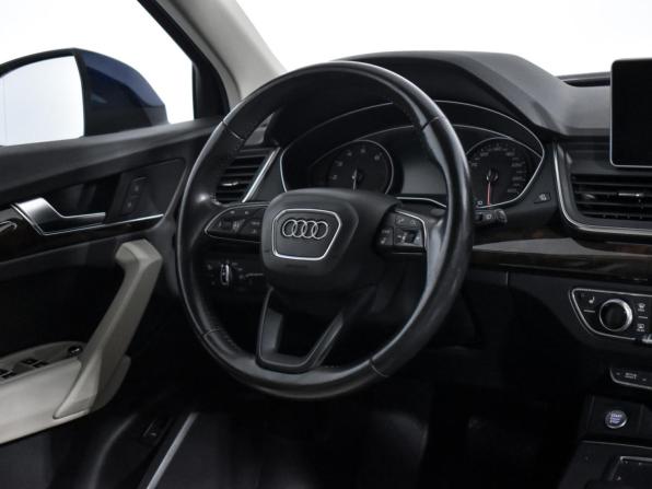 Audi Q5 II (FY) с пробегом 2017 года, цена 2 290 000 рублей, 215042 км, внедорожник, Автокод Объявления