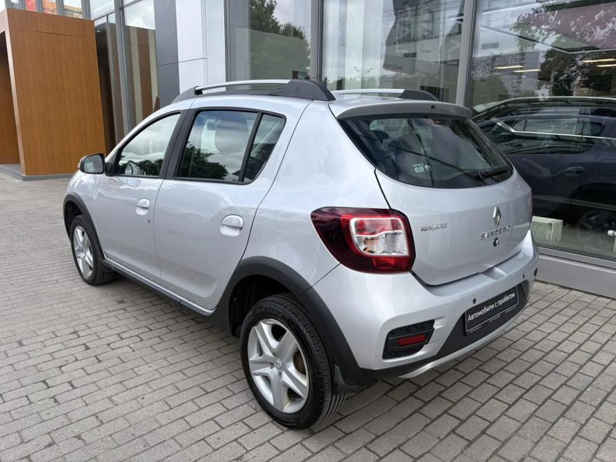 Renault Sandero II Москва  - изображение 6