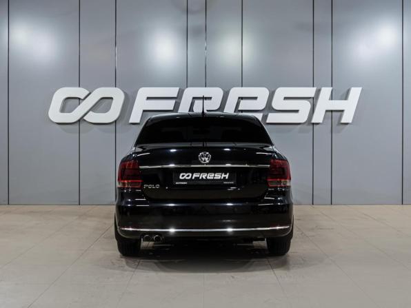 Volkswagen Polo V Рестайлинг с пробегом 2016 года, цена 1 389 000 рублей, 137175 км, седан, Автокод Объявления