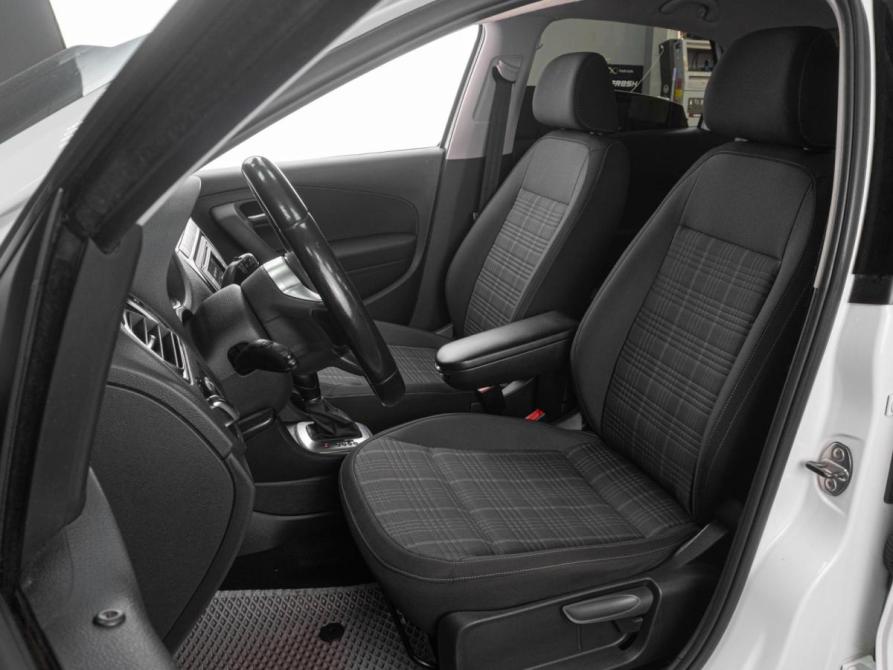 Volkswagen Polo V Рестайлинг Тюмень  - изображение 10