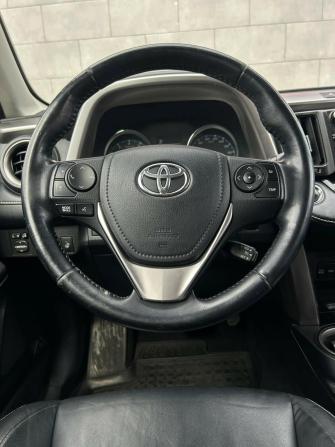Toyota RAV4 IV (XA40) Рестайлинг с пробегом 2018 года, цена 2 590 000 рублей, 102036 км, внедорожник, Автокод Объявления
