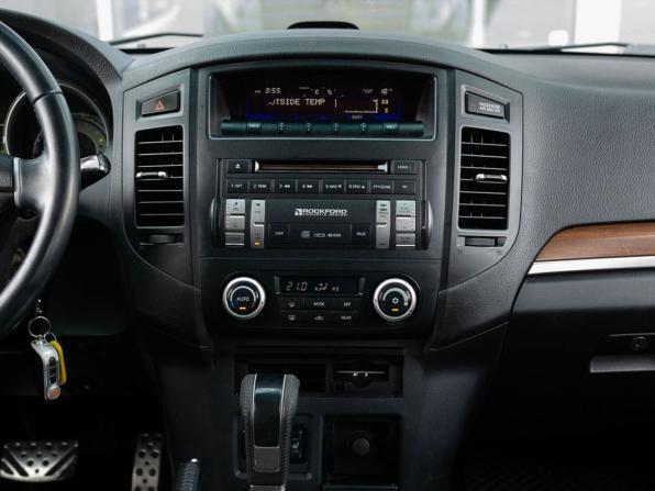 Mitsubishi Pajero IV с пробегом 2008 года, цена 1 596 000 рублей, 300246 км, внедорожник, Автокод Объявления