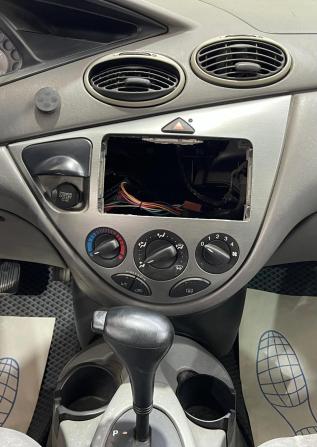 Ford Focus I Рестайлинг с пробегом 2002 года, цена 210 000 рублей, 163800 км, седан, Автокод Объявления