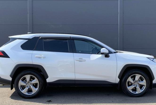 Toyota RAV4 V (XA50) с пробегом 2021 года, цена 3 770 000 рублей, 78000 км, внедорожник, Автокод Объявления