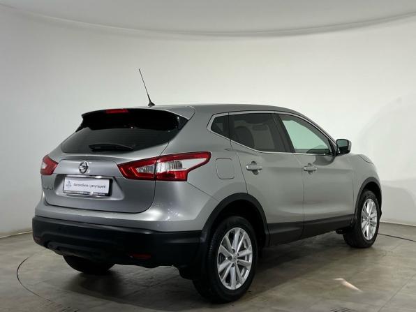 Nissan Qashqai II с пробегом 2015 года, цена 1 600 000 рублей, 122071 км, внедорожник, Автокод Объявления