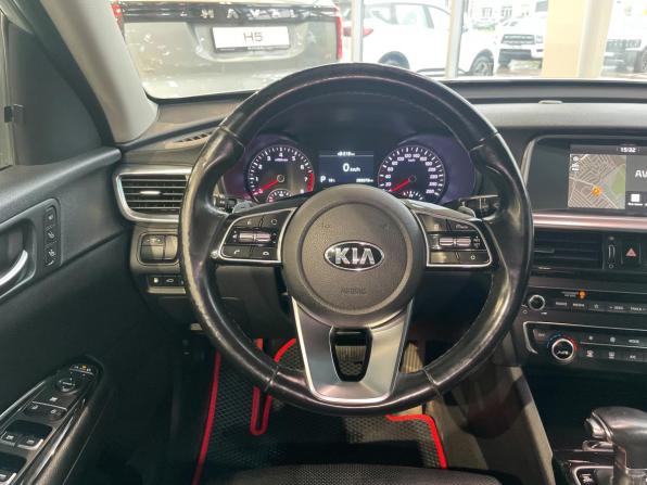 Kia Optima IV Рестайлинг с пробегом 2019 года, цена 1 375 000 рублей, 283073 км, седан, Автокод Объявления