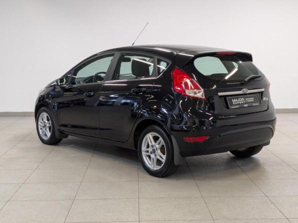 Ford Fiesta Mk6 Рестайлинг с пробегом 2016 года, цена 850 000 рублей, 134538 км, хэтчбек, Автокод Объявления