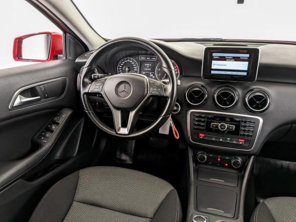 Mercedes-Benz A-Класс III (W176) с пробегом 2013 года, цена 1 230 000 рублей, 130104 км, хэтчбек, Автокод Объявления