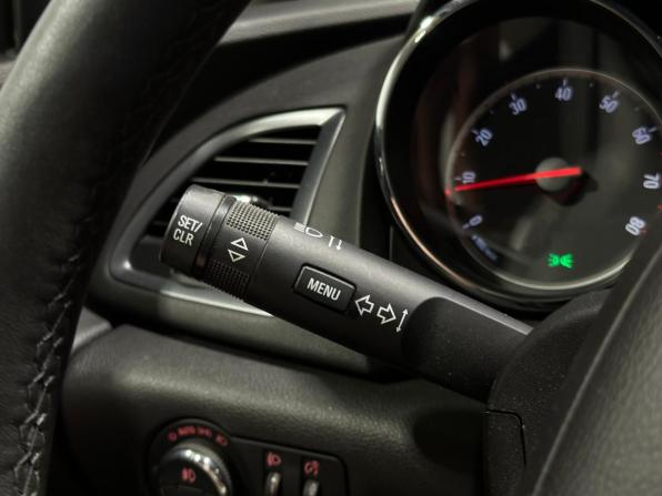 Opel Astra J Рестайлинг с пробегом 2013 года, цена 1 060 000 рублей, 117907 км, хэтчбек, Автокод Объявления