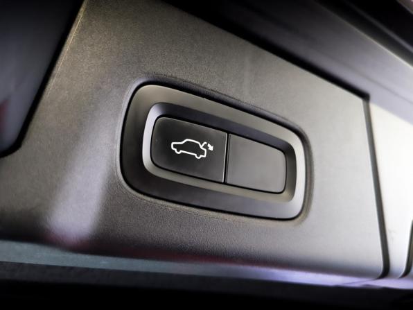 Volvo V90 Cross Country I Рестайлинг с пробегом 2021 года, цена 4 400 000 рублей, 75544 км, универсал, Автокод Объявления