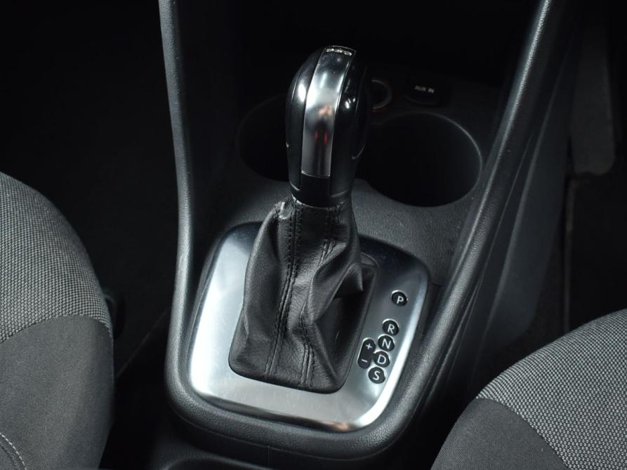 Volkswagen Polo V Кемерово  - изображение 12