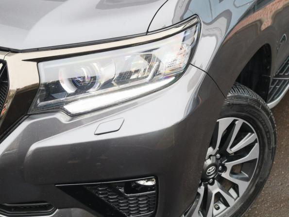 Toyota Land Cruiser Prado 150 Series Рестайлинг 3 с пробегом 2022 года, цена 6 950 000 рублей, 68142 км, внедорожник, Автокод Объявления